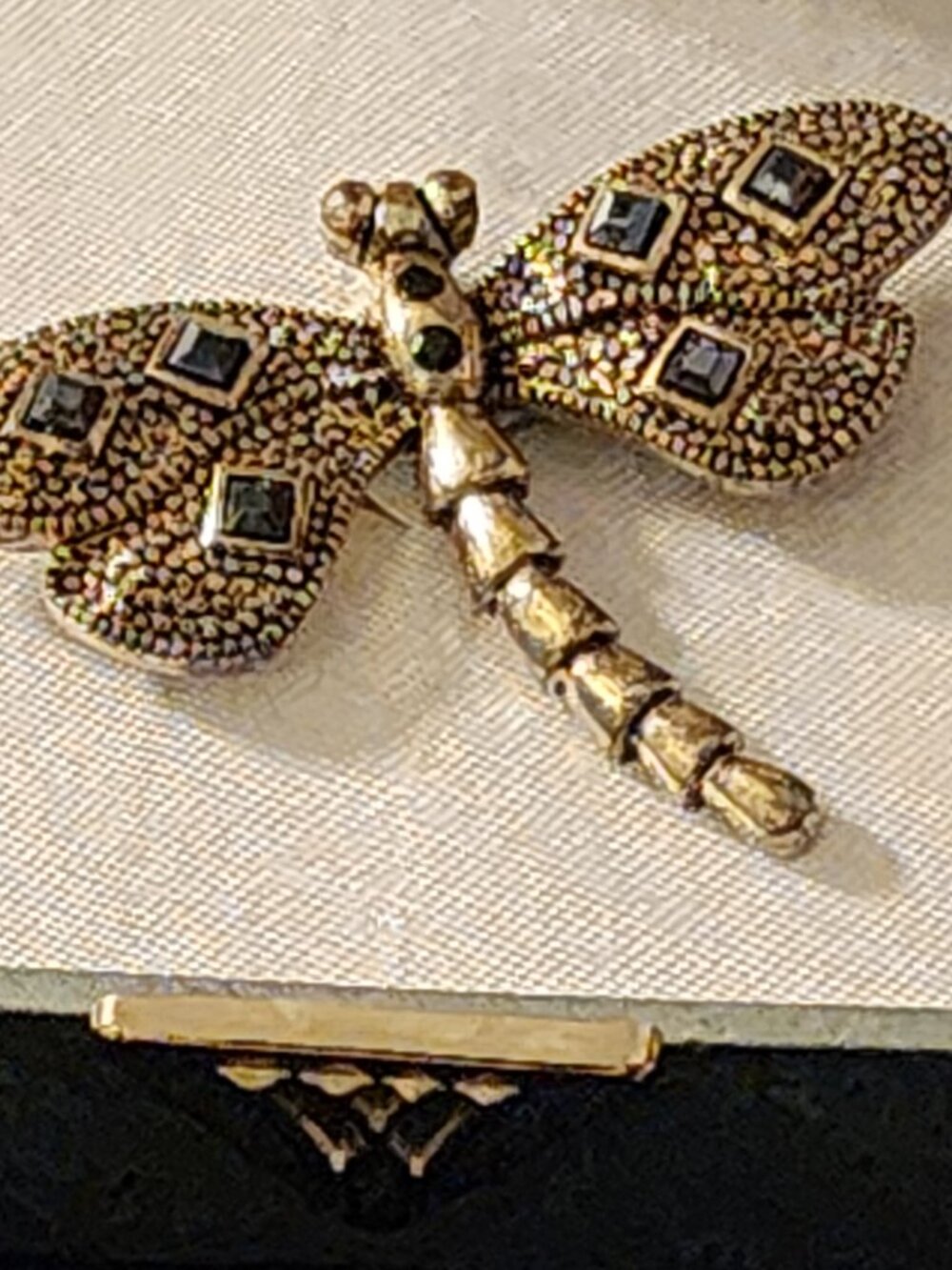 Worthington Dragonfly Brooch Black Stone Gold Tone Pin Box